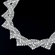 Колье под серебро "Совершенство формы"