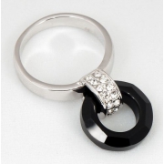 Эксклюзивное кольцо с подвеской из камня 