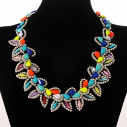 Ожерелье на шею "Разноцветные оттенки"